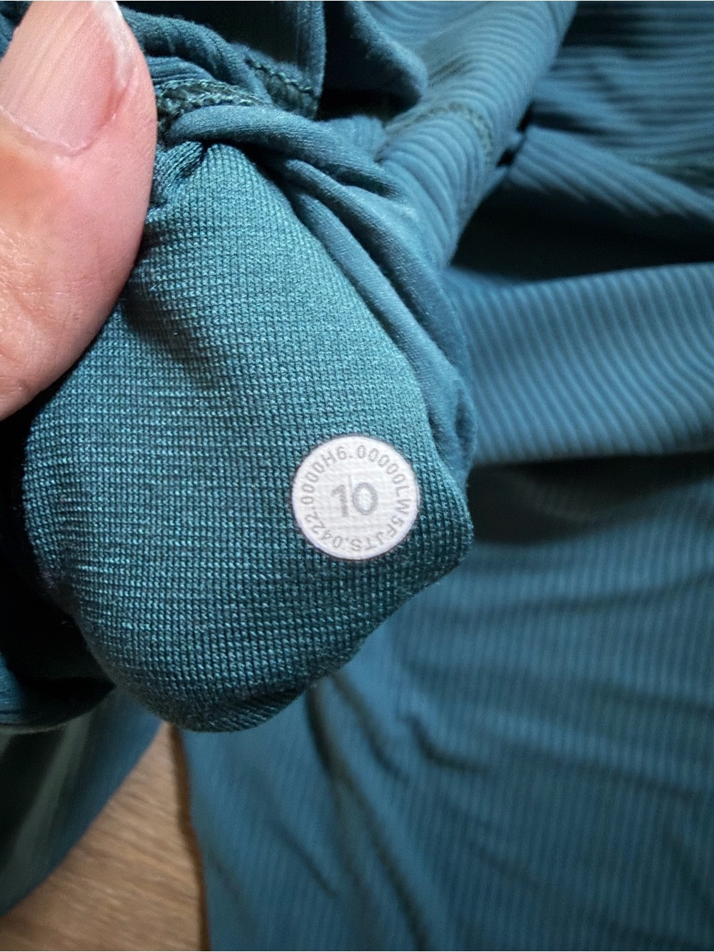 LULULEMON Align Ribbed High Rise Pant EUC - Picture 10 of 11